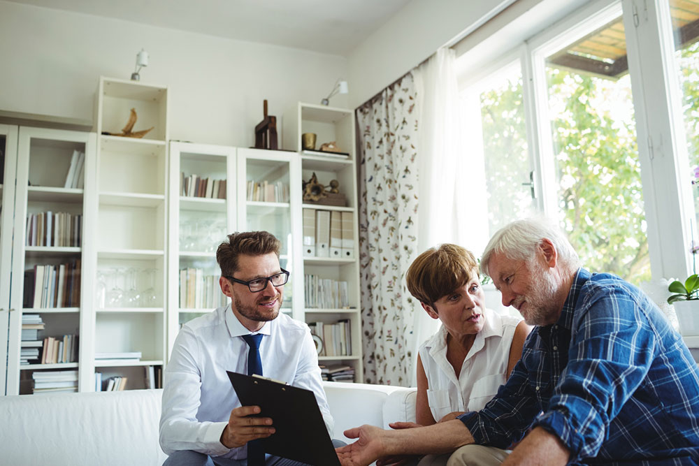 Senior Apartments – Types, Costs, and Tips to Choose One